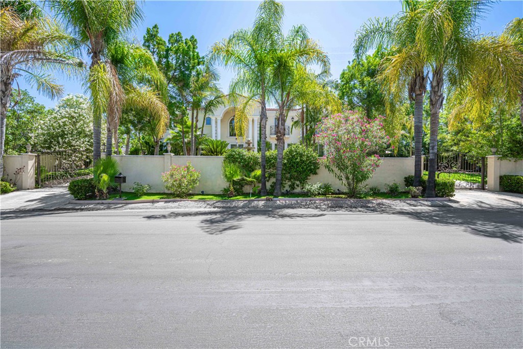 Properties 2 5108 Otis Avenue