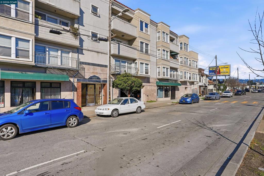 1515 14Th Ave 305, Oakland CA 94606
