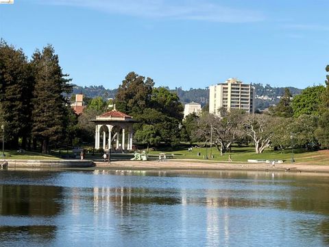 Photo of 151 Lakeside Dr. Dr #110, Oakland, CA 94612 (MLS # 41132930)