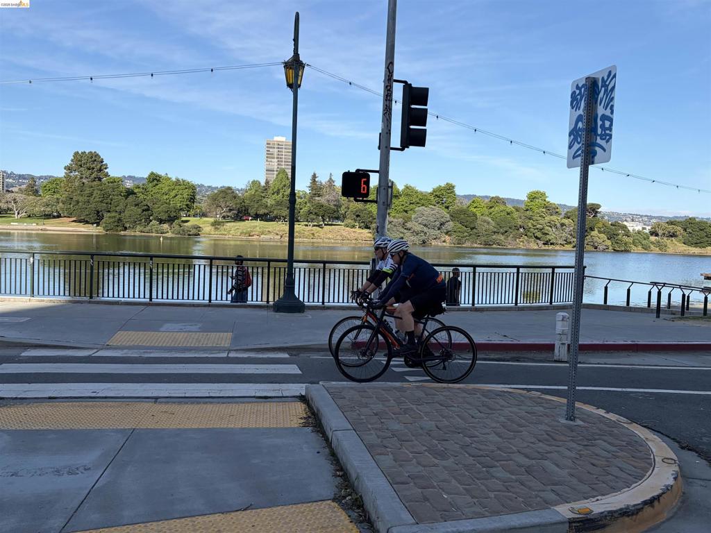 151 Lakeside Dr. 110