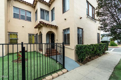 Photo of 3201 W 21st Street, Los Angeles, CA 90018 (MLS # P1-27815)