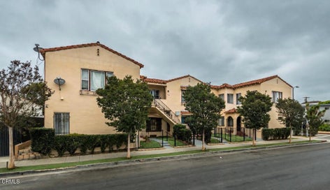 3201 W 21st Street Los Angeles CA 90018
