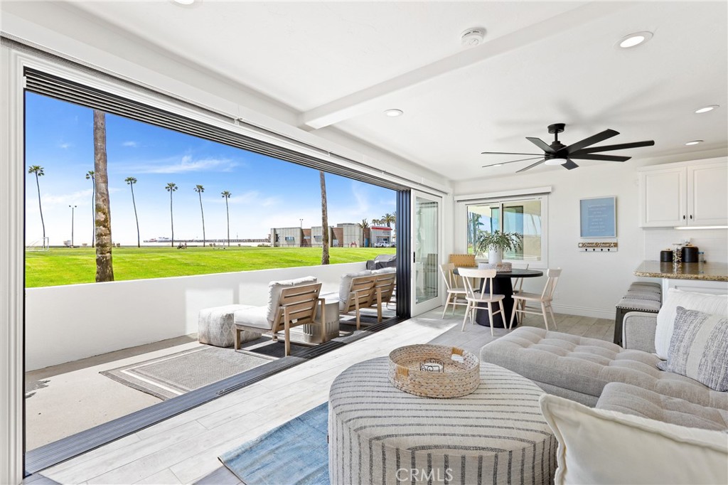 916 E Oceanfront