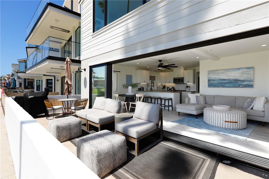 916 E Oceanfront