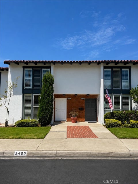 Photo of 2450 Vista Hogar, Newport Beach, CA 92660 (MLS # IG26086623)