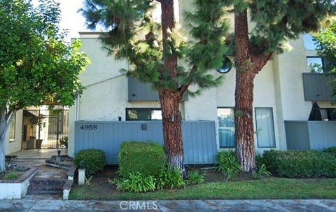 Photo of 4958 Woodman AVE, Sherman Oaks, CA 91423 (MLS # SR26203506)