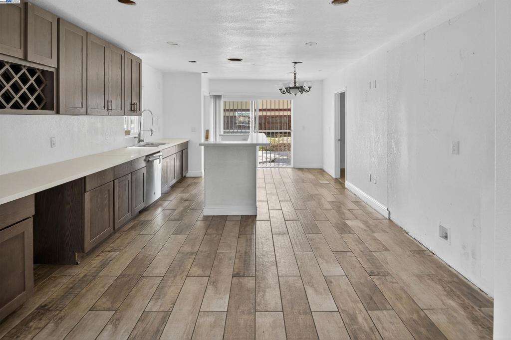 MILLMONT - Residential