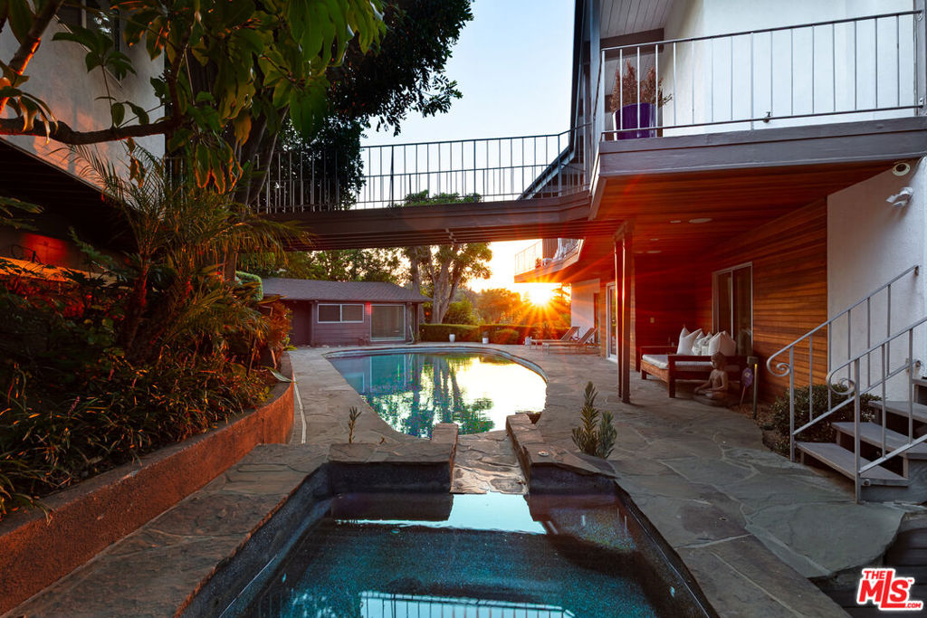 3601 Berry Drive
