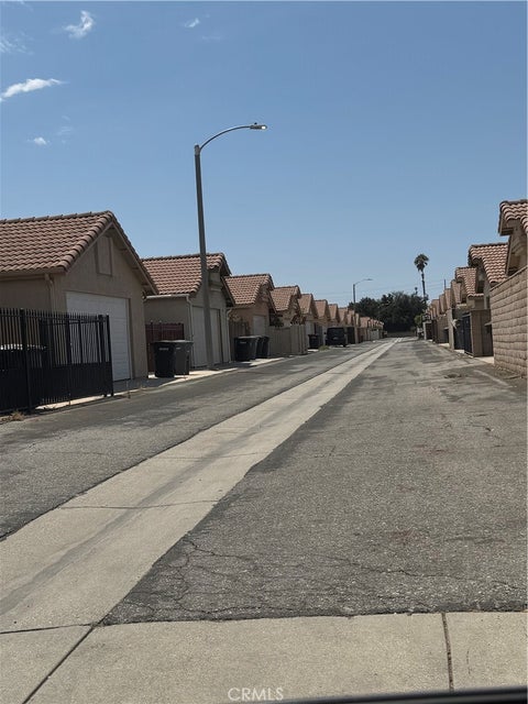 Tiny photo for 844 La Morena DR, Hemet, CA 92545 (MLS # IG26200055)