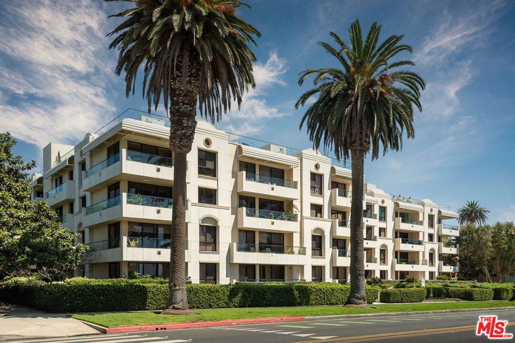 701 Ocean Avenue