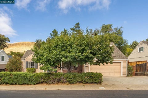 Photo of 5613 Likins Ave AVE, Martinez, CA 94553 (MLS # 41147401)
