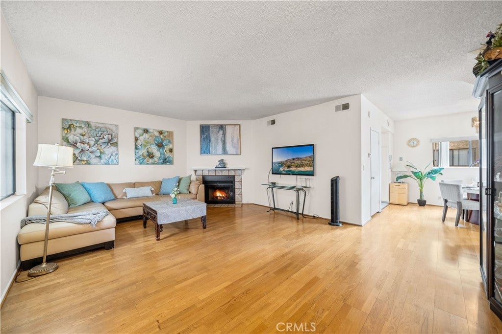 130 N Moore A