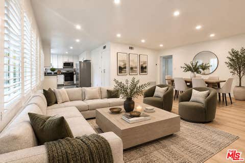 Photo of 1512 S Bedford Street #2, Los Angeles, CA 90035 (MLS # 26869459)