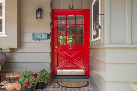 Photo of 2547 Stokes Canyon Road, Calabasas, CA 91302 (MLS # V1-32547)