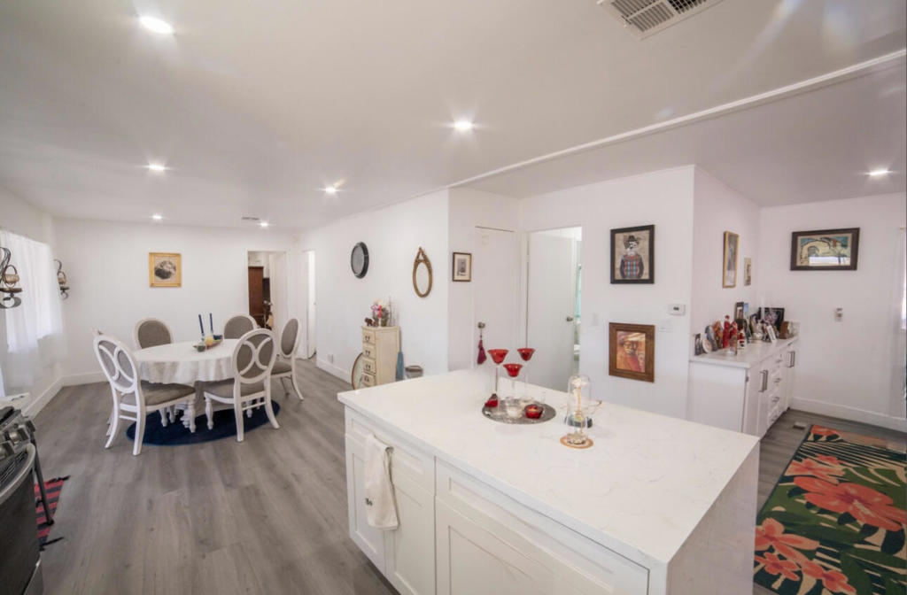 73330 Linda Circle