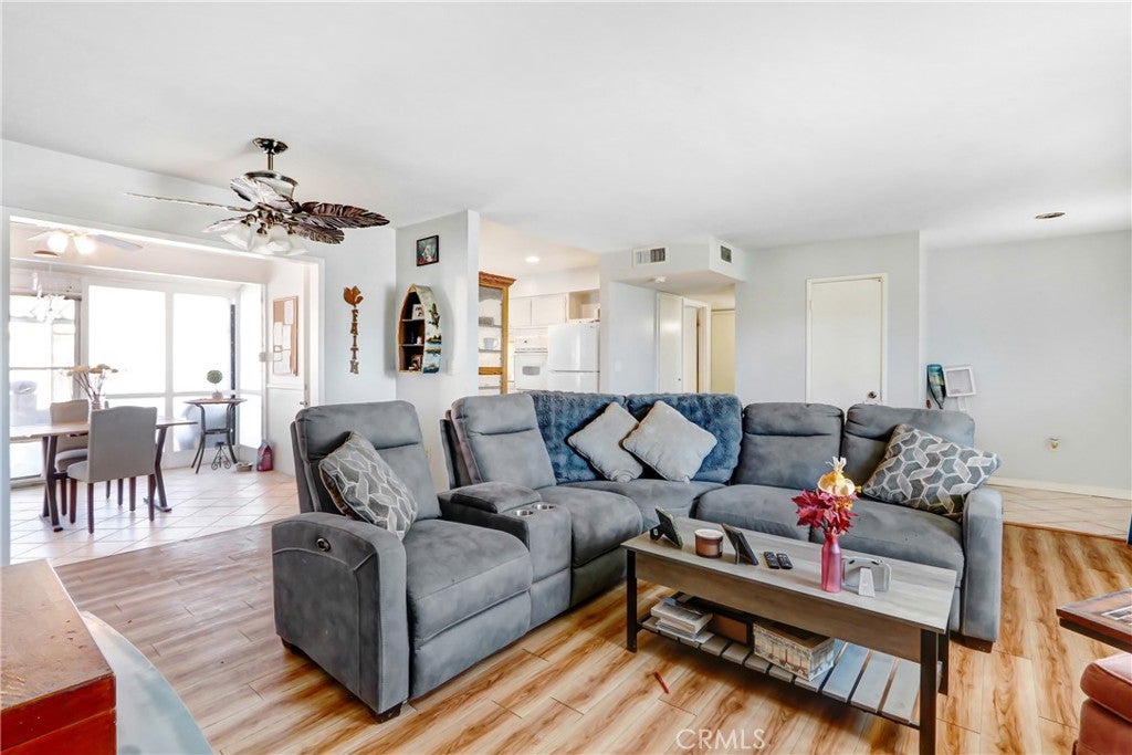 28990 Prestwick