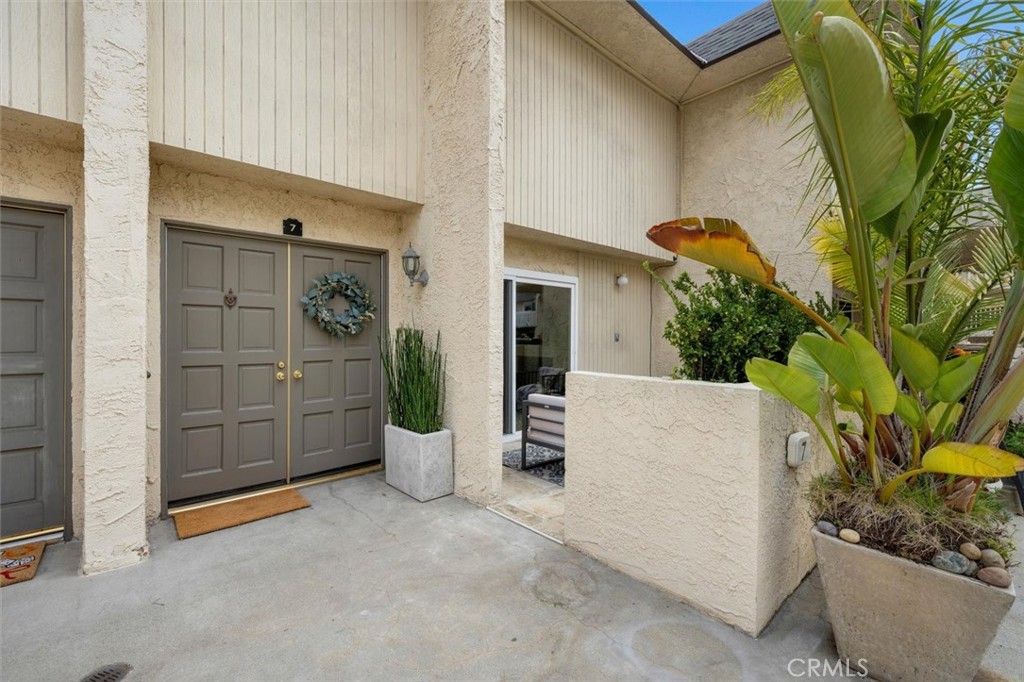 1200 Opal Street 7