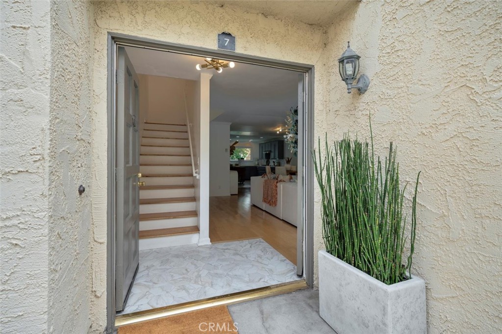 1200 Opal Street 7