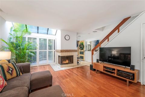 25712 Le Parc 48 Lake Forest CA 92630