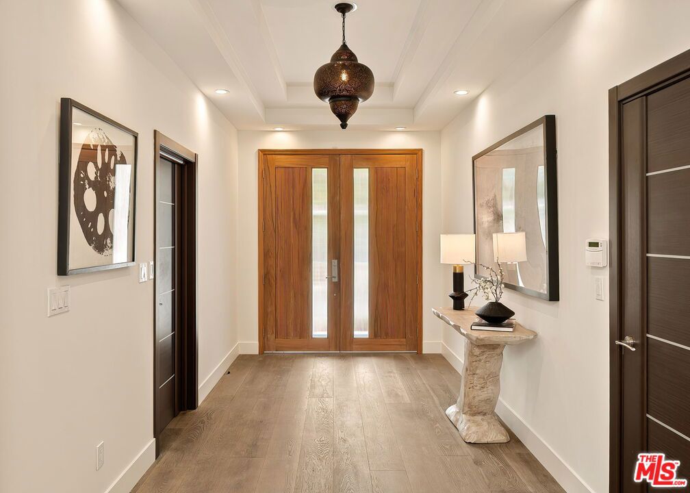3238 Canyon Lake Drive