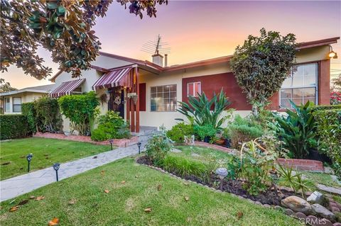 10441 W Zamora Los Angeles CA 90002