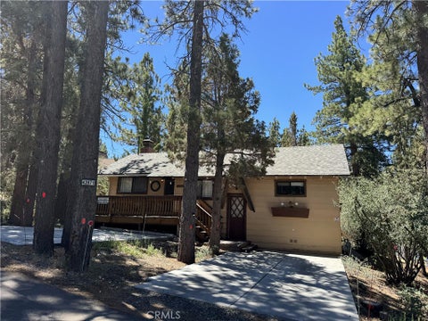 Tiny photo for 42871 Monterey ST, Big Bear Lake, CA 92315 (MLS # OC26149520)