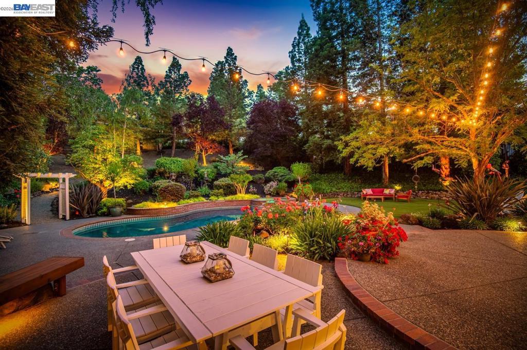 859 859 Gray Fox Cir