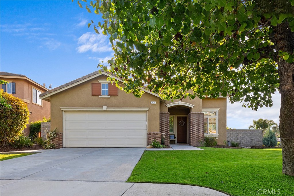7476 Sequoia Lane