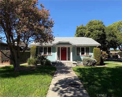 Photo of 423 E Wilshire Avenue, Fullerton, CA 92832 (MLS # PW26203888)