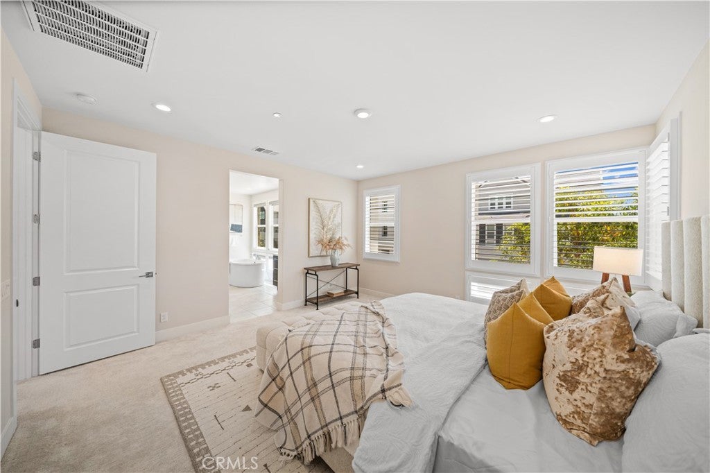 270 Burwood, Lake Forest CA 92630 - Photo 38