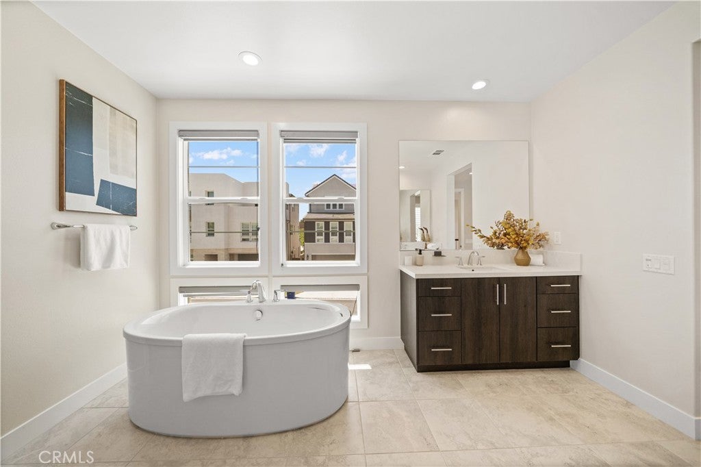 270 Burwood, Lake Forest CA 92630 - Photo 41