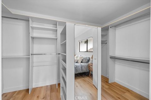 Tiny photo for 512 S Gertruda Avenue, Redondo Beach, CA 90277 (MLS # SB25220892)