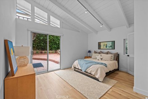 Tiny photo for 512 S Gertruda Avenue, Redondo Beach, CA 90277 (MLS # SB25220892)