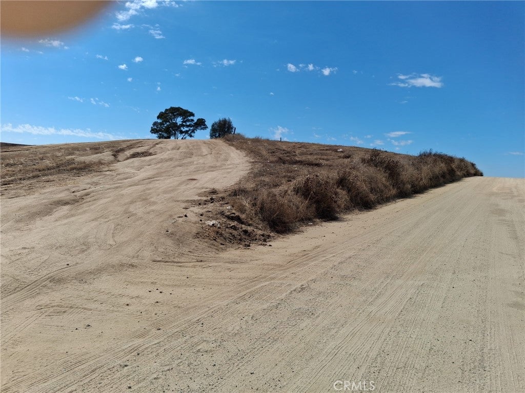 2 BUCK ROAD