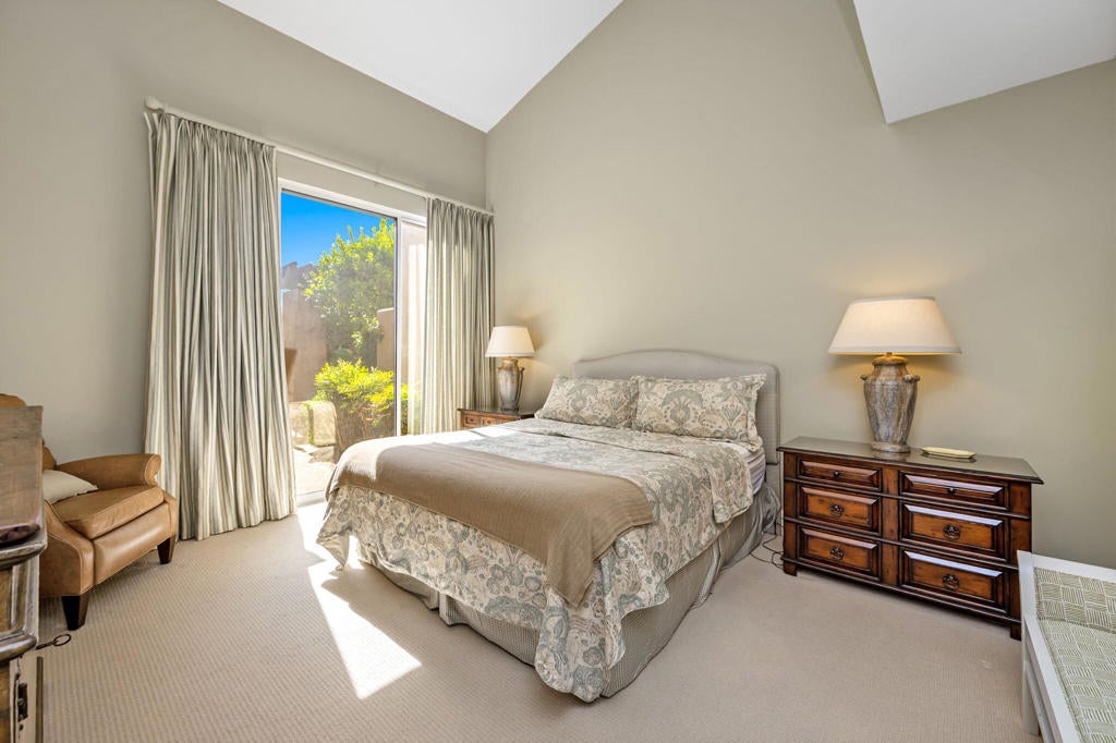 74675 Arroyo Drive
