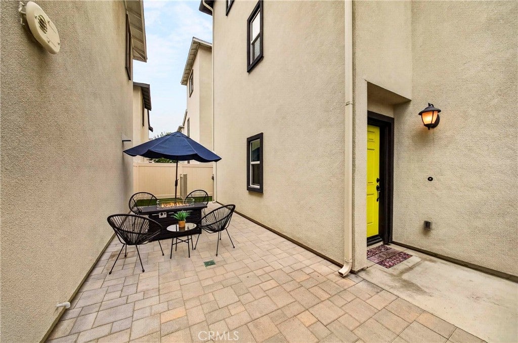 1208 Dock Lane