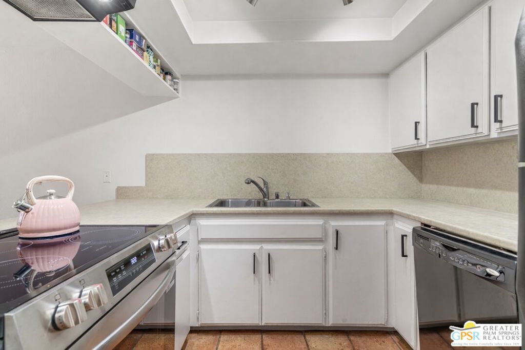 280 S Avd Caballeros 214