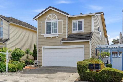 Photo of 18819 Sydney Circle, Castro Valley, CA 94546 (MLS # ML82044859)