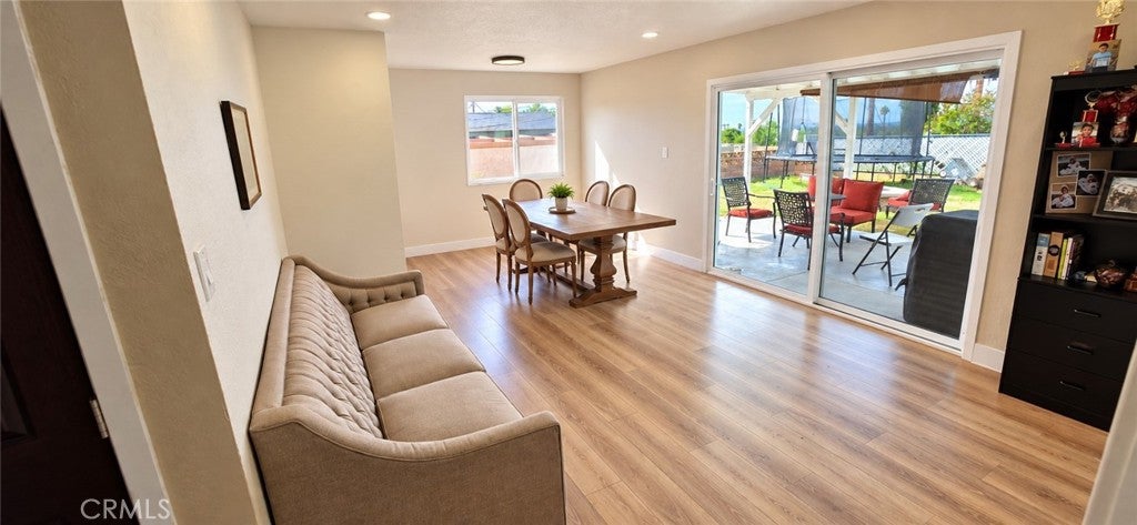 5422 Newbury Avenue