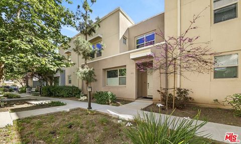 Photo of 692 Colorado Circle, Carson, CA 90745 (MLS # 26668847)