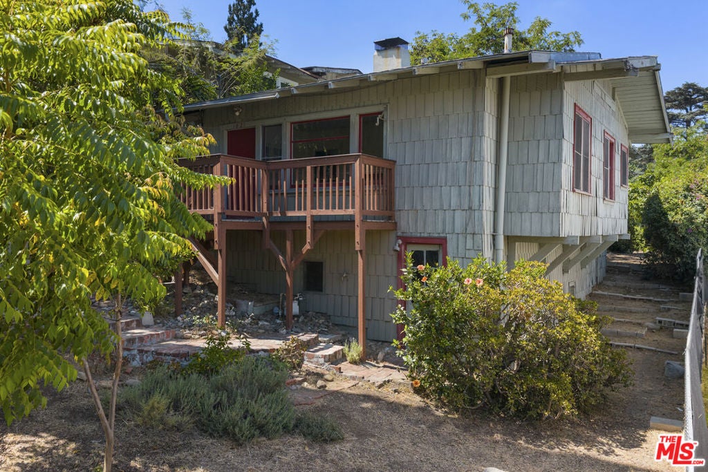 1627 Fargo Street