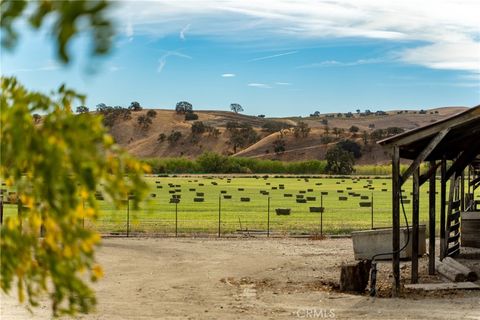 Tiny photo for 13625 Ea Hwy 46 Pl, Paso Robles, CA 93446 (MLS # NS26156511)