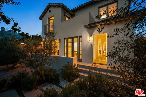 3128 Stanford Avenue Marina Del Rey CA 90292