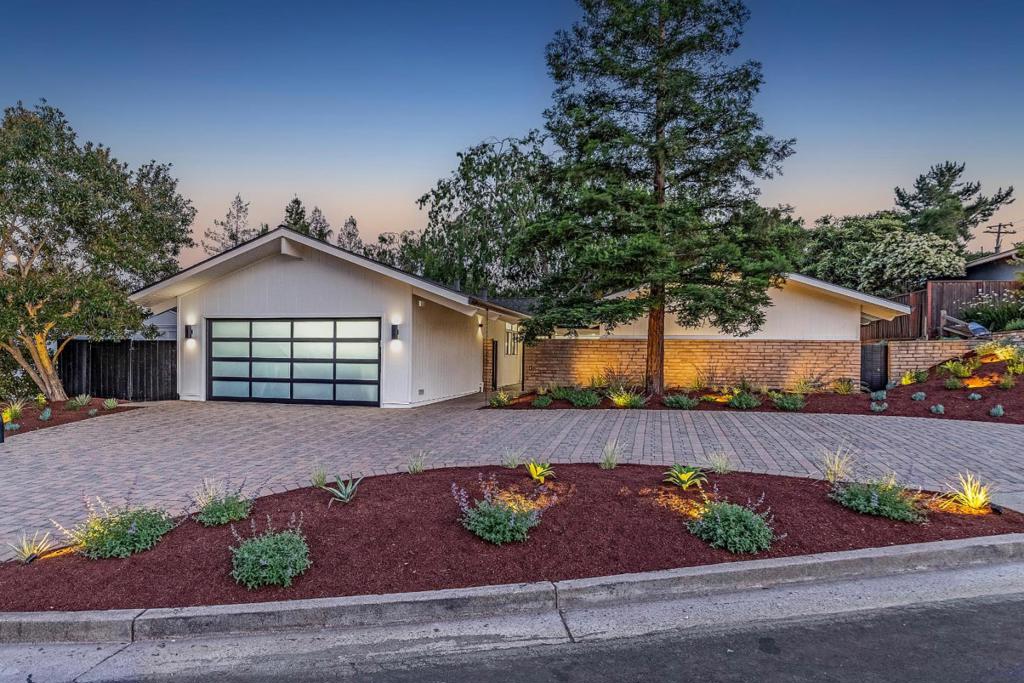10185 Stonydale Drive