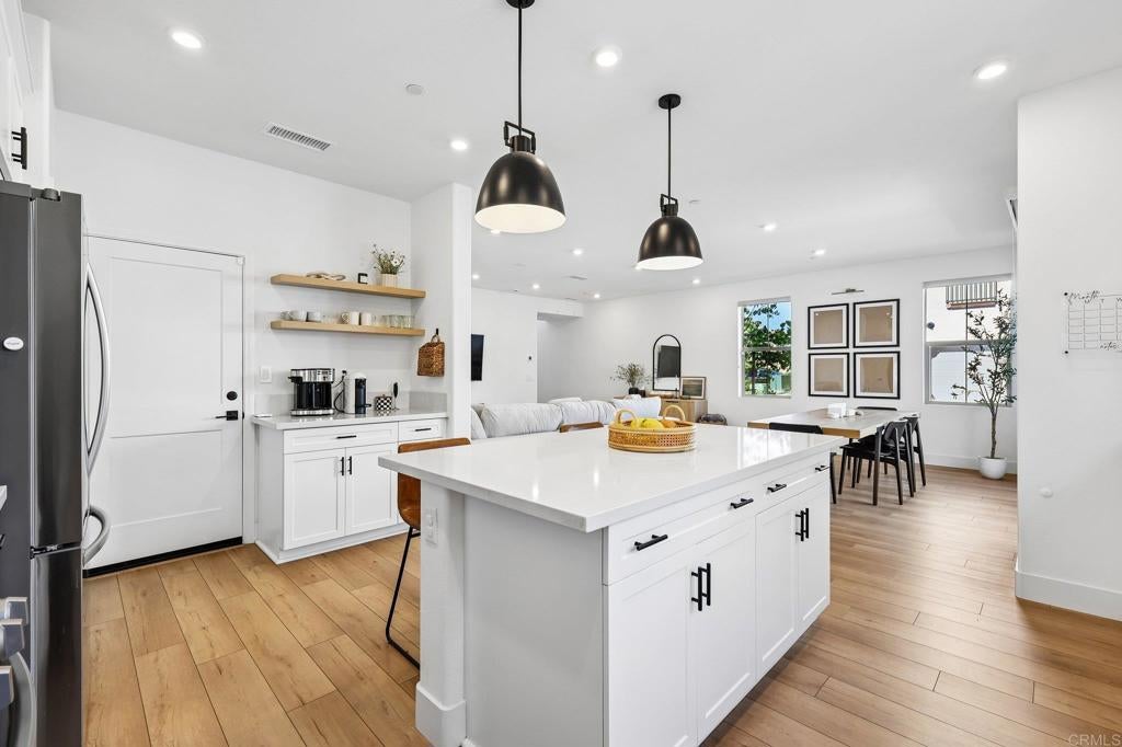 1705 Valley Oak Way