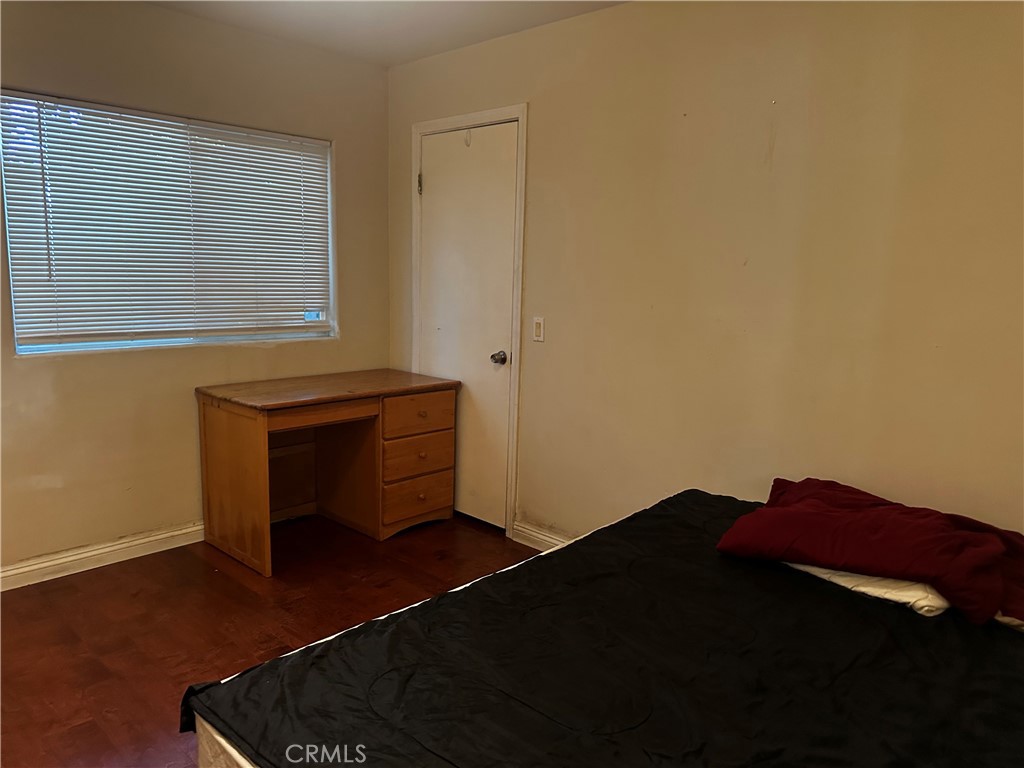 11537 Ranchito street