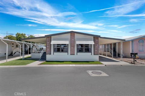 Photo of 15750 Arroyo Drive #212, Moorpark, CA 93021 (MLS # SR26126769)