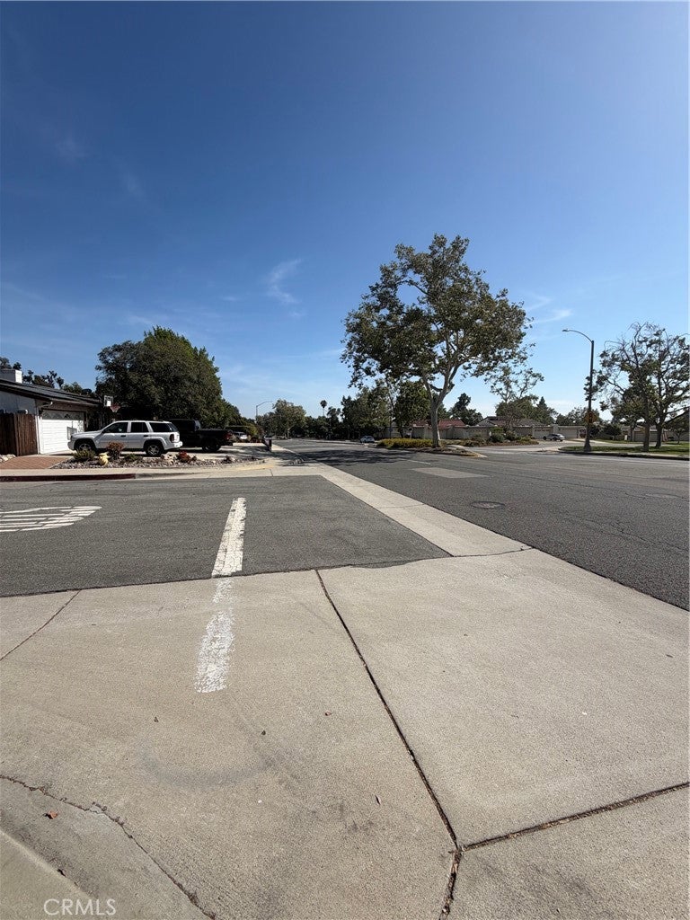 1978 N Indian Hill
