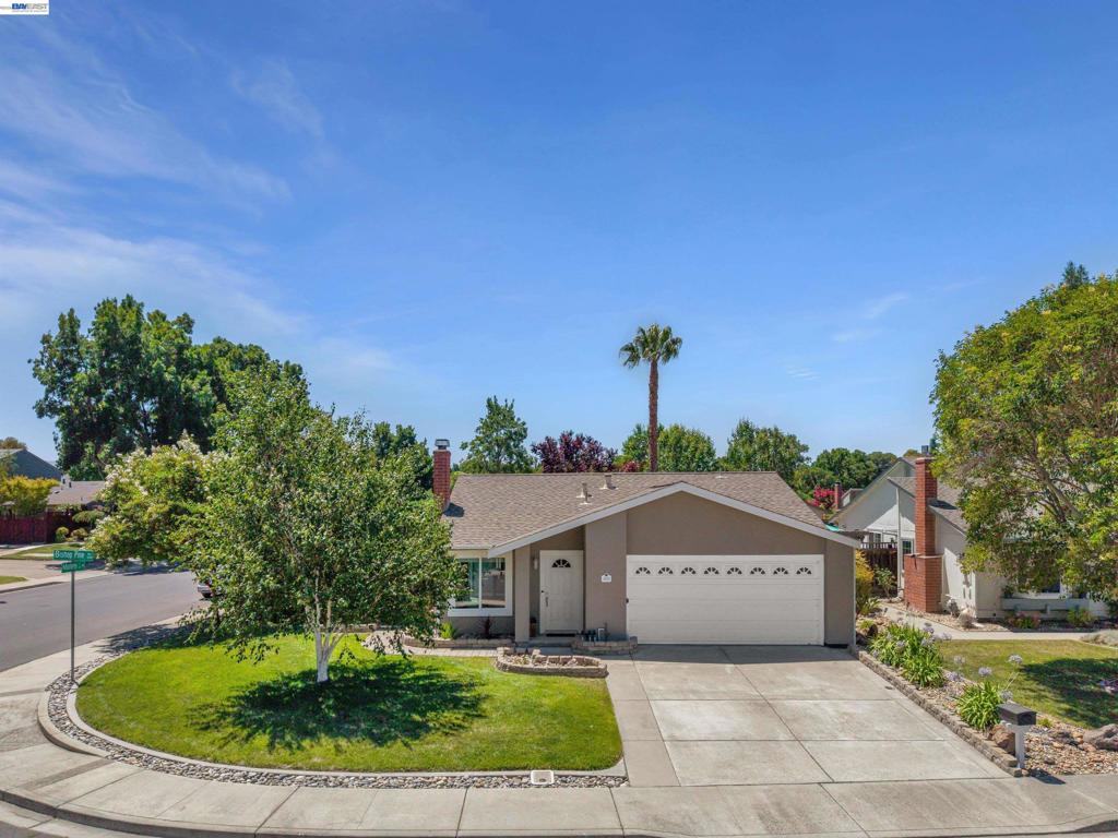 4185 Bishop Pine Way