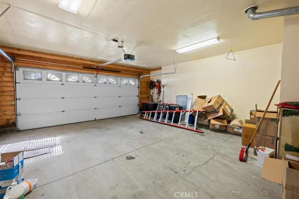 Big Bear Lake, California, 92315, United States, 6 Bedrooms Bedrooms, ,4 BathroomsBathrooms,Residential,Active,2034001